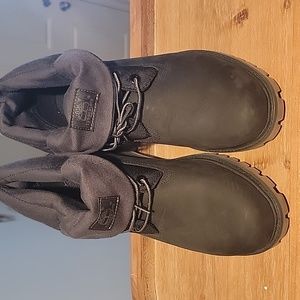 Timberland Mens 8.5 Roll-Top Boots Black